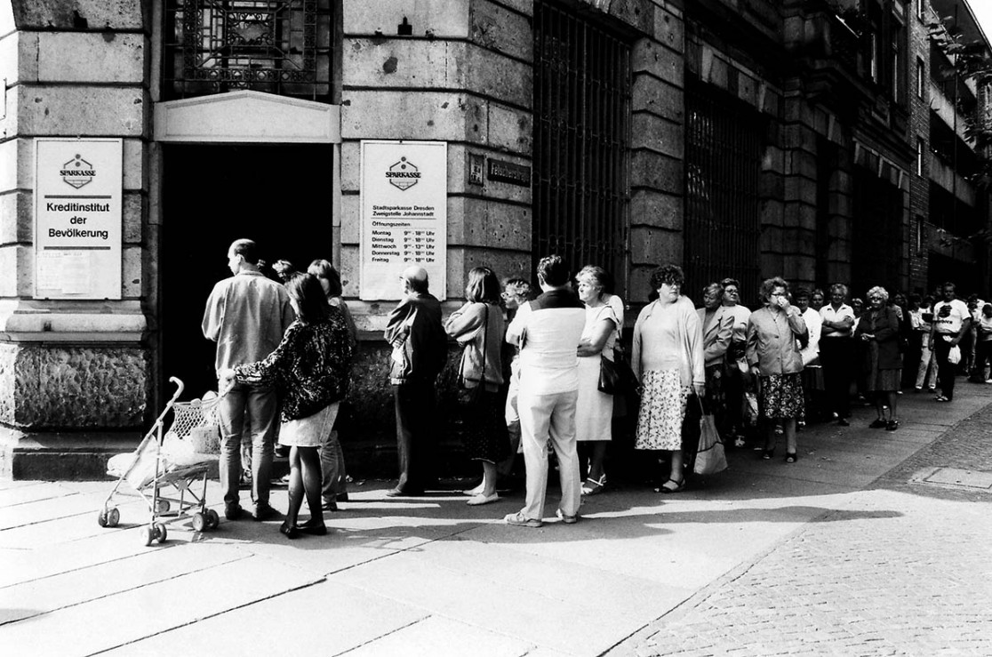 Reportage in der ehemaligen DDR, 1990, Waehrungsreform, Portraits